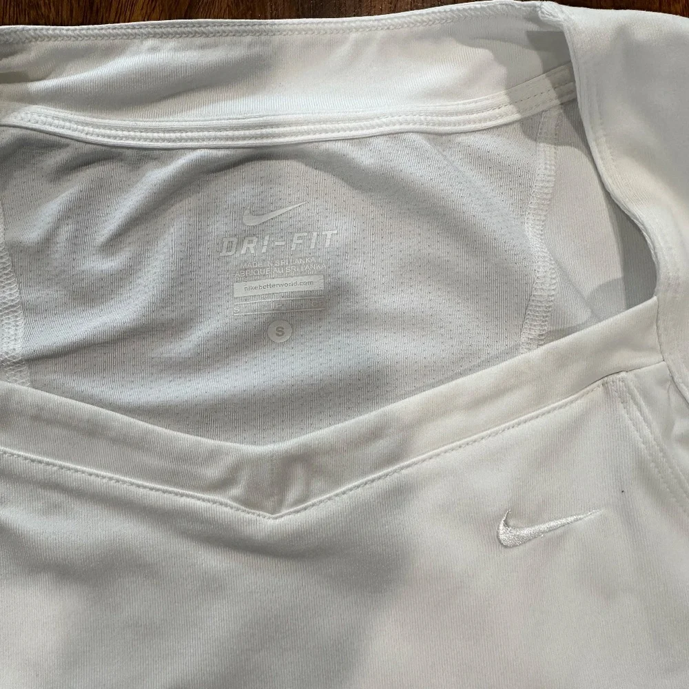 Nike Dry-Fit Tank Top‎ - Size S. - Picture 5 of 10